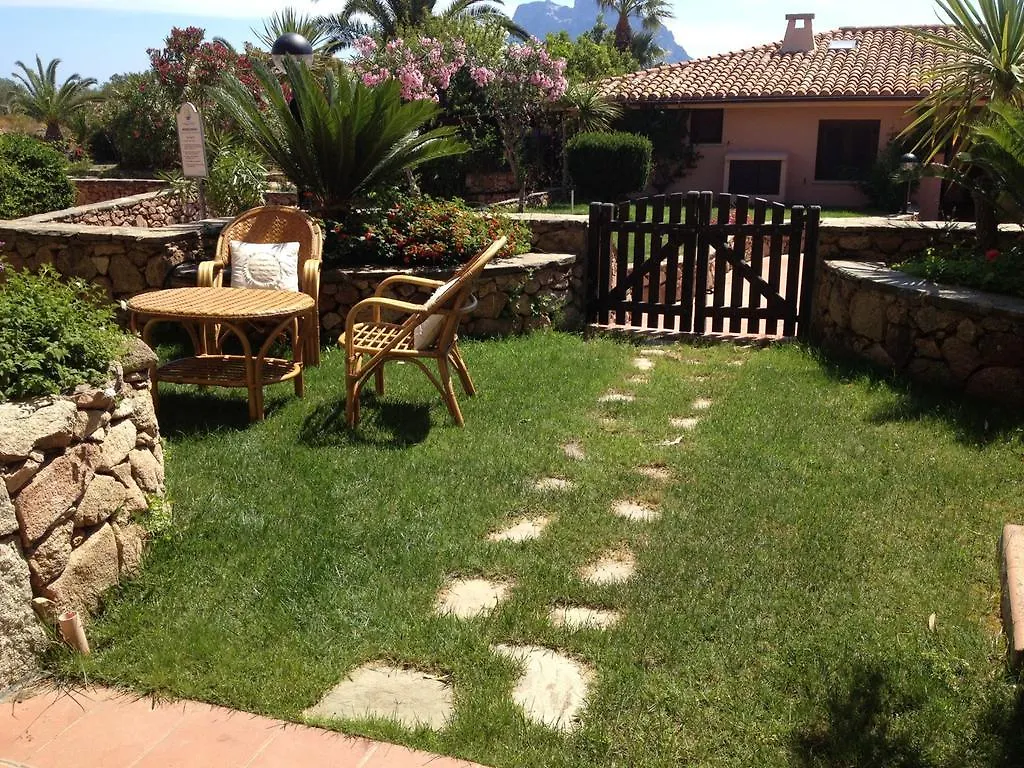 Trilocale I Fari Apartment Porto San Paolo  Италия